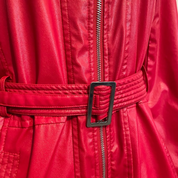 Jessica Red Raincoat - Picture 3 of 11